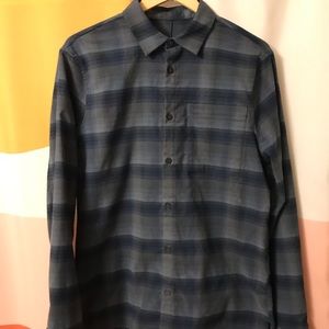 Medium Lululemon Mason’s Peak Flannel